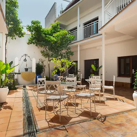Casa De Naranjos Hotel