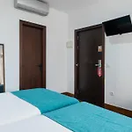 Boutique Puerta Del Rincon 2*