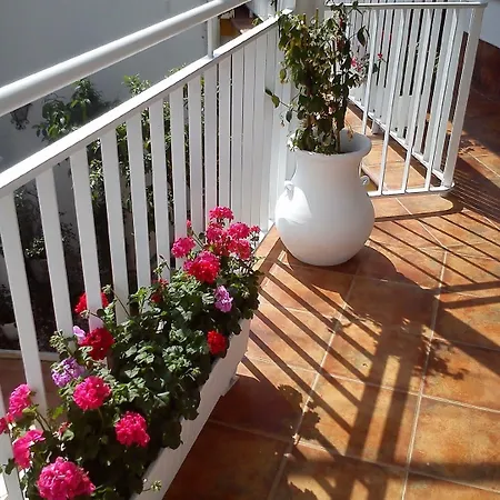 Boutique Puerta Del Rincon Готель 2*