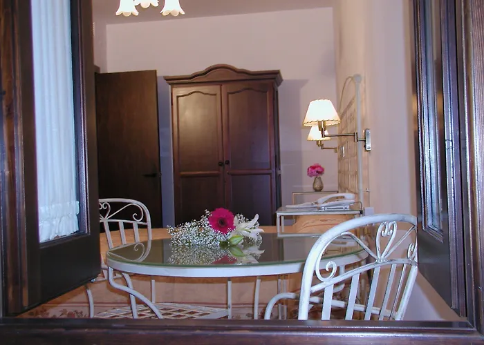 Boutique Puerta Del Rincón 2*